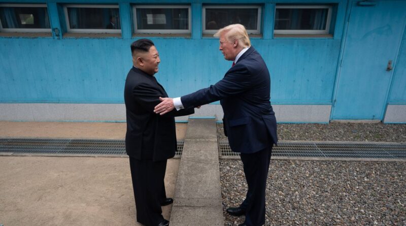 Trump se tourne vers la Corée du Nord après l'Iran, selon Séoul.