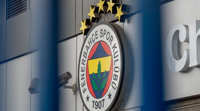 Turquie : Président de Fenerbahçe incarcéré pour « incitation aux paris illégaux »