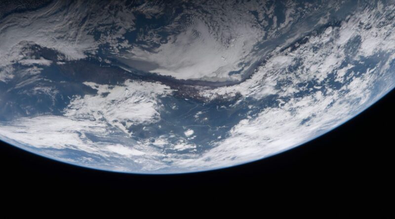Un gros astéroïde ne passera pas près de la Terre samedi.