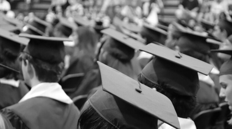 Un ticket à gratter offert à un diplômé rapporte 500.000 dollars au Canada