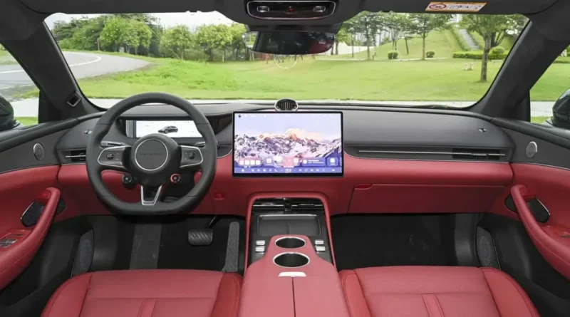 94 km/h au test de l'élan : la nouvelle Aistaland GT7 et sa controverse
