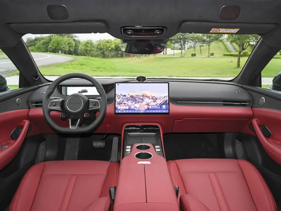 94 km/h au test de l'élan : la nouvelle Aistaland GT7 et sa controverse