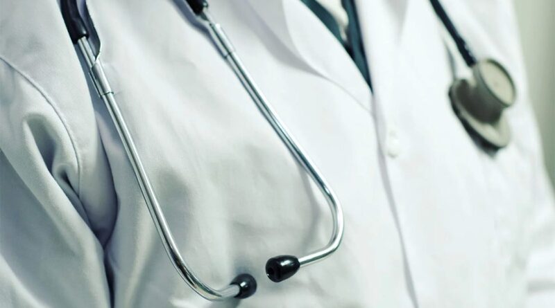 Agressions contre les médecins en Tunisie : le docteur Kaïs Nouira porte plainte.