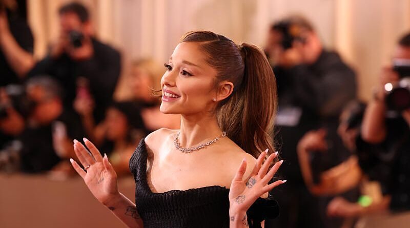 Ariana Grande aurait-elle retrouvé son ex, Ricky Alvarez ?