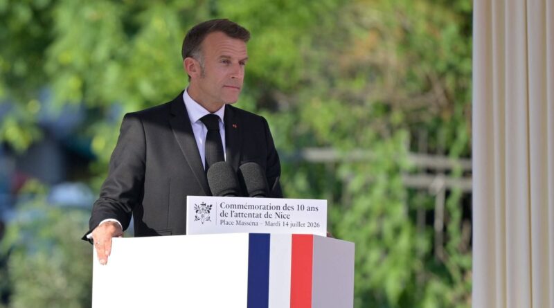 Attentat de Nice : Macron rend hommage aux victimes « Pour toujours »