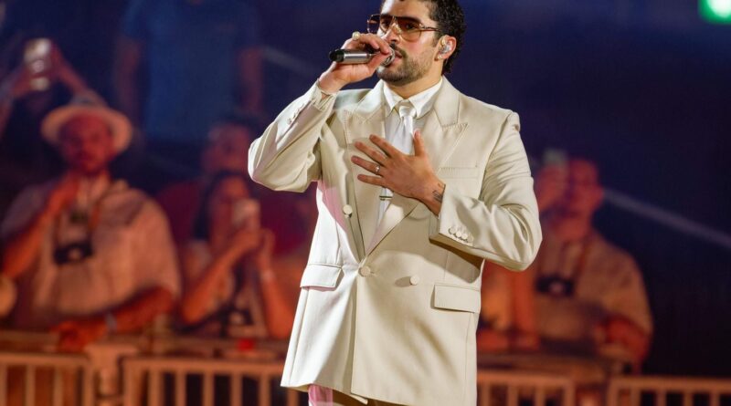 Bad Bunny met le feu à la Plenitude Arena à Porto Rico