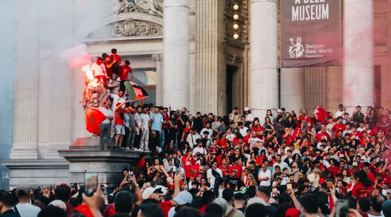 Bruxelles : le Maroc en quarts de finale, supporters jubilent dans les rues