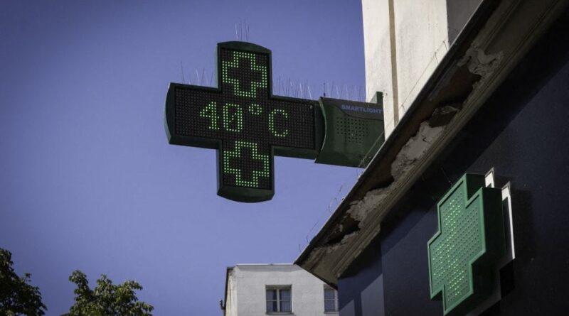 Canicule : Mercredi, 42 °C à Brive, 40 °C à Bordeaux, 38 °C à Paris.