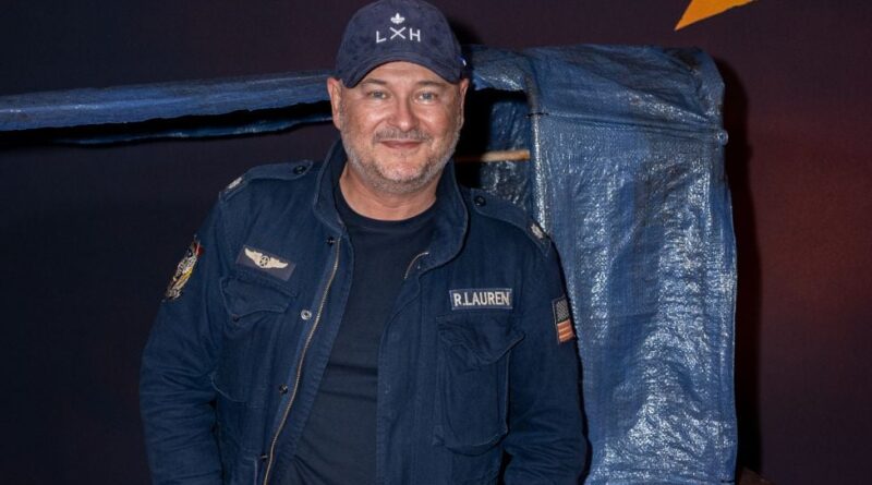 Cauet refuse de remplacer Camille Combal sur NRJ malgré un gros cachet