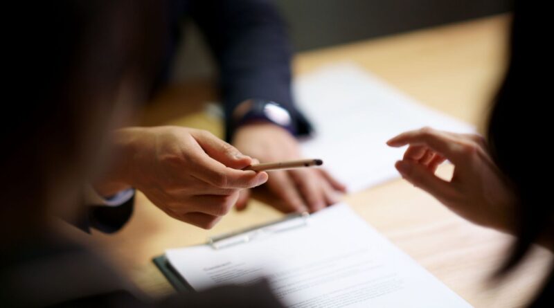 Contrats de travail : préavis d'une semaine pendant six mois dès le 1er août