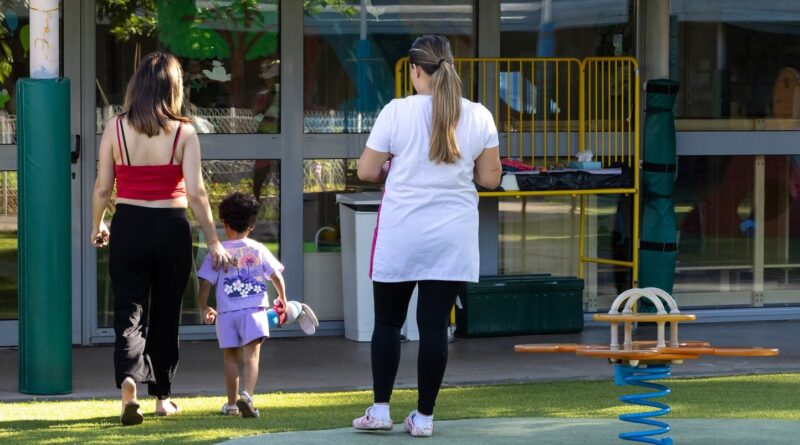 Contrôles des crèches et structures d’accueil après découverte d’enfants dans une voiture.
