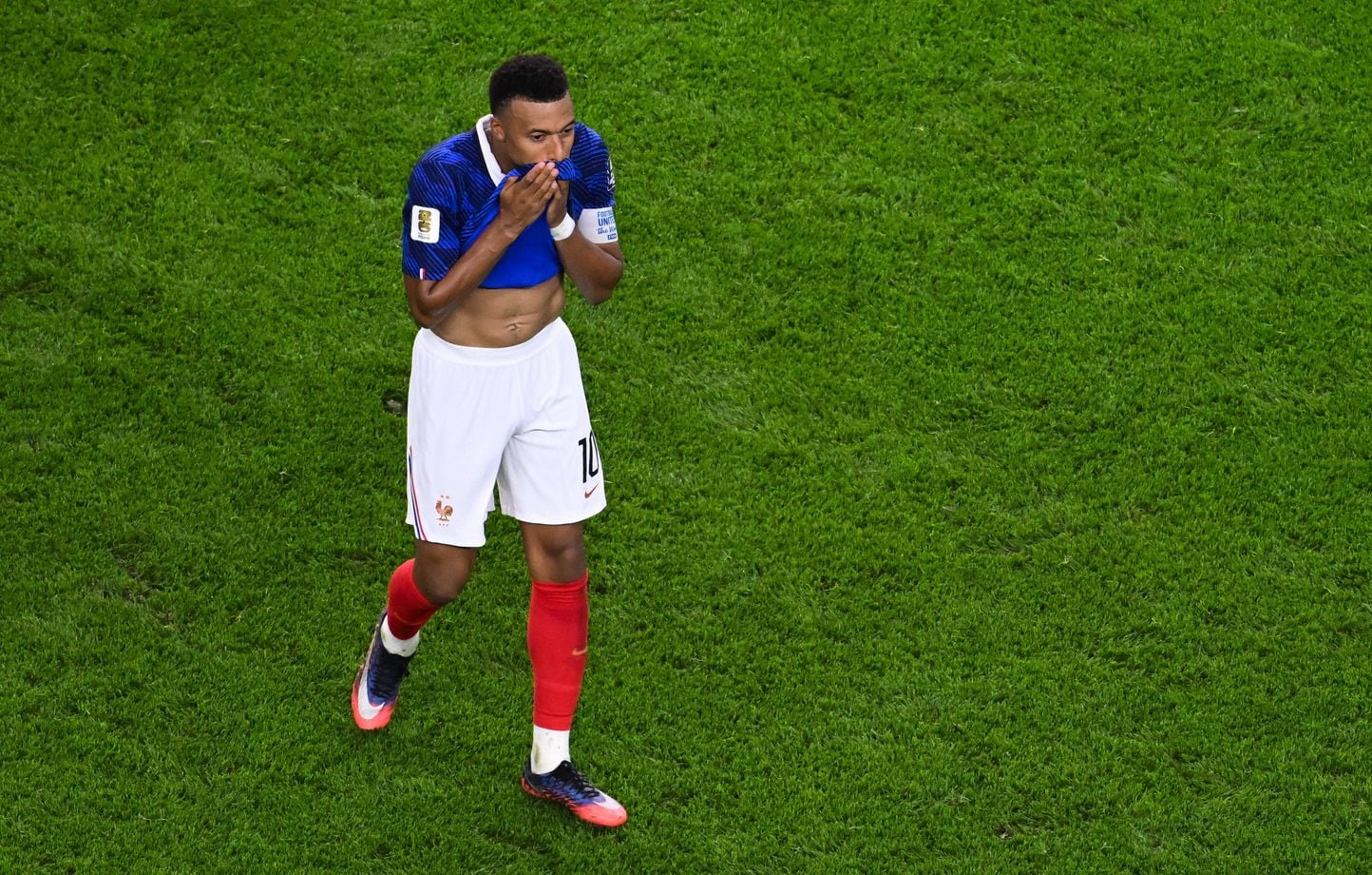 Coupe du monde 2026 : « Aucune maîtrise » pour les Bleus, Cubarsi satisfait.