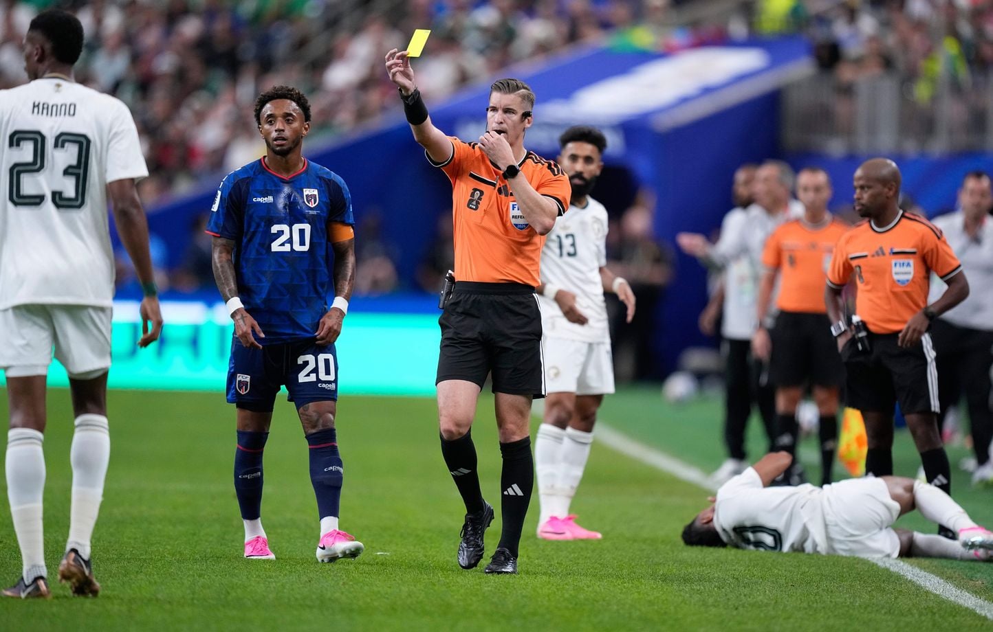 Coupe du monde 2026 : panique des fans de l'Albiceleste après l'arbitrage de François Letexier