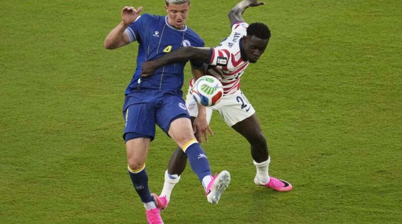 Coupe du monde 2026 : Trump confirme son lobbying pour Balogun, Infantino assure l'indépendance de la Fifa.