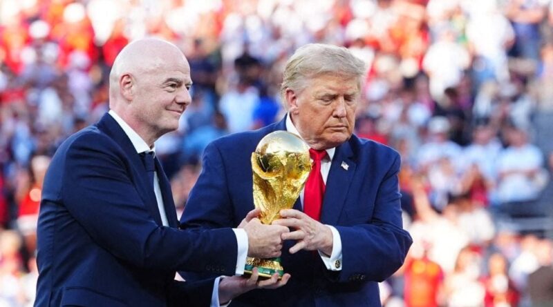 Coupe du monde : Le projet terrifiant d’Infantino pour vendre la compétition à des investisseurs privés.