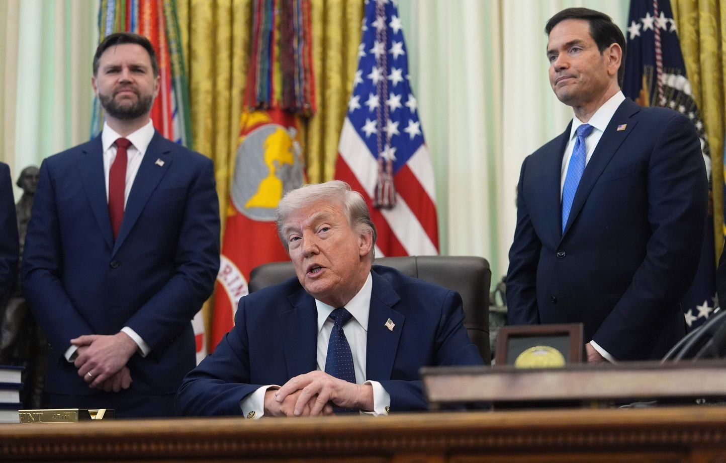 Crise à Ceuta : Donald Trump défend sa politique anti-immigration face aux critiques.