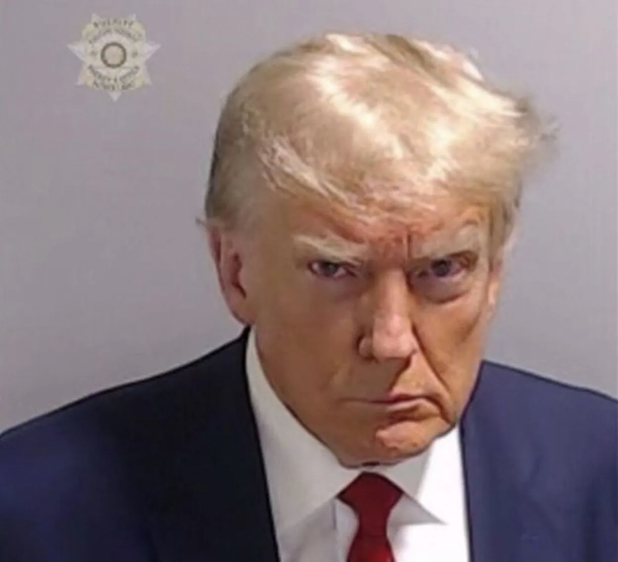 Défaite de Donald Trump en 2020 : 260 experts du FBI scrutent un bureau électoral en Géorgie.