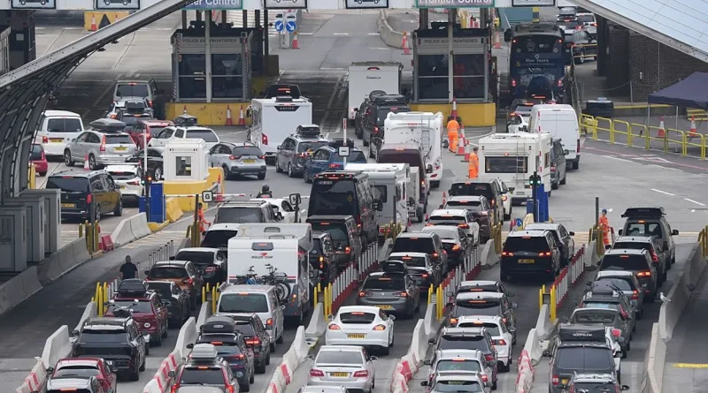 Départs en vacances : 708 km de bouchons sur les routes samedi