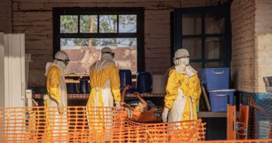 Ebola : l'épidémie progresse en RDC avec 438 décès recensés.