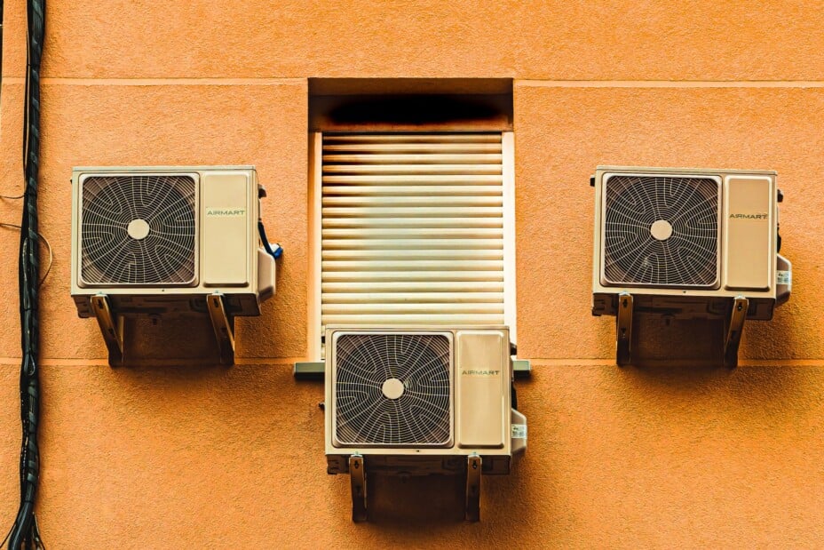 Elles consomment plus que l’Europe : le boom des climatiseurs menace le réseau électrique