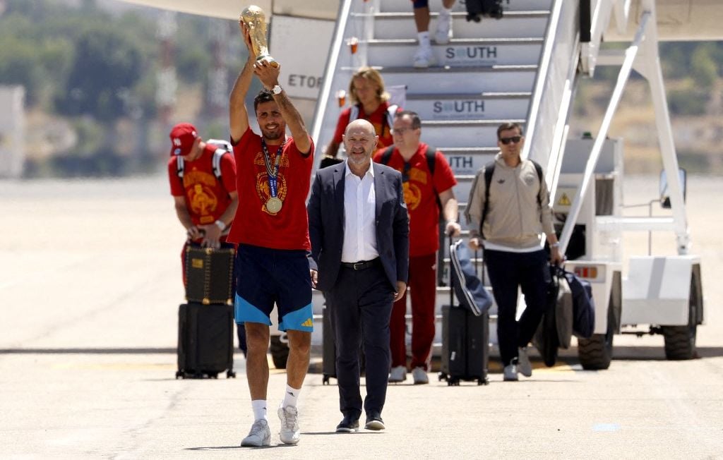 EN DIRECT Coupe du monde 2026 : Hommage de Cherki à Deschamps à Madrid.
