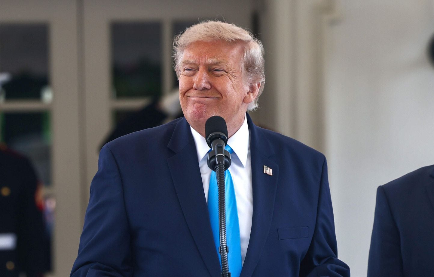 EN DIRECT : Donald Trump annonce un accord sur le désarmement du Hamas et le retrait d'Israël à Gaza.