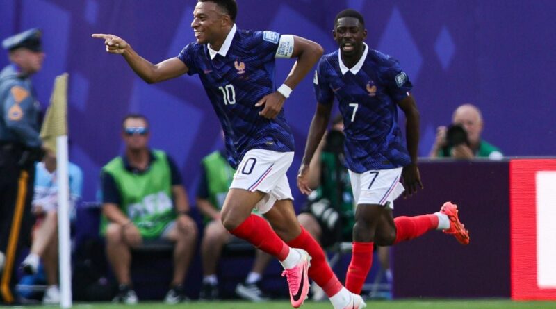 EN DIRECT France - Paraguay : Les Bleus ne passent pas le mur paraguayen et la chaleur