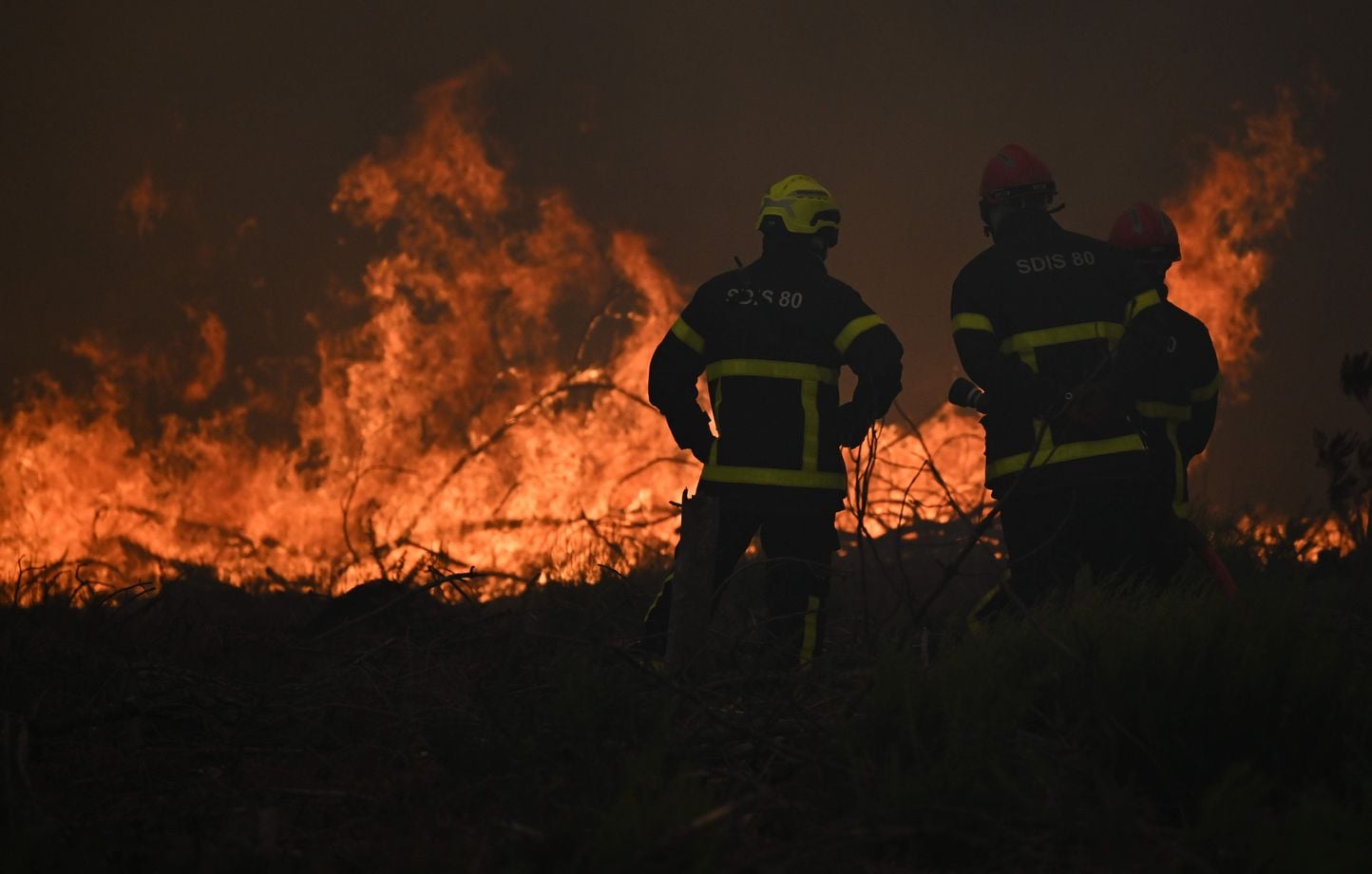 EN DIRECT Incendies : Plus de 200.000 personnes évacuées en Gironde.