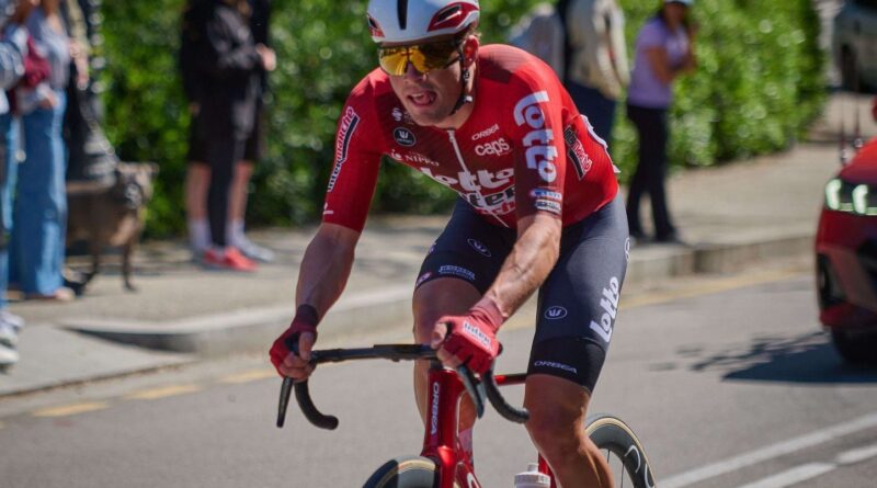 EN DIRECT Tour de France 2026 : Veistroffer en difficulté, les sprinteurs en attente... Suivez la 5e étape.