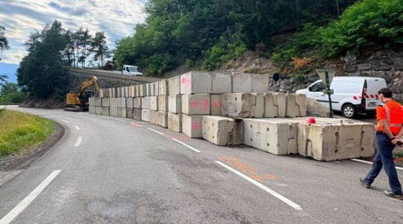 En Savoie, des milliers de touristes, dont des Belges, ne peuvent pas quitter en raison d'un incendie.