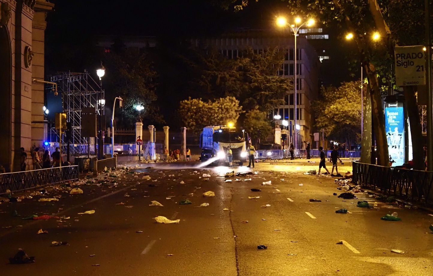 Espagne : Un adolescent meurt lors de l'effondrement d'une fontaine pendant la Coupe du monde.