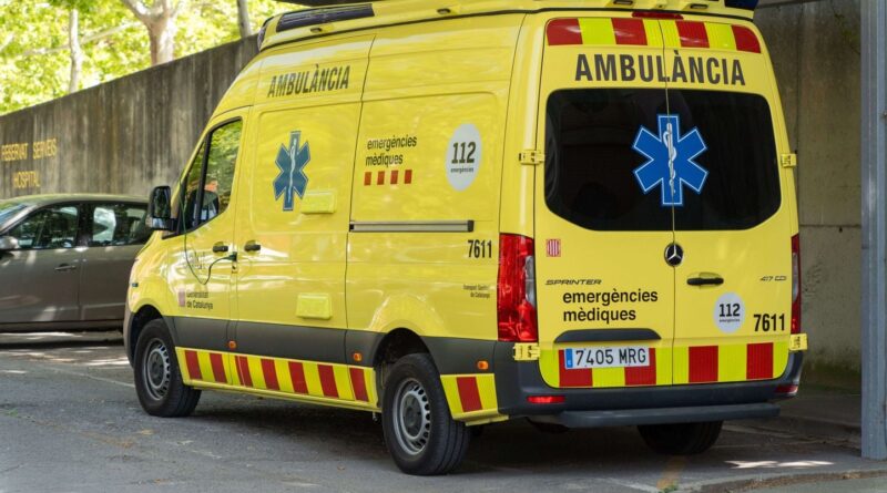 Espagne : Un homme meurt écrasé par un véhicule de nettoyage sur une plage.