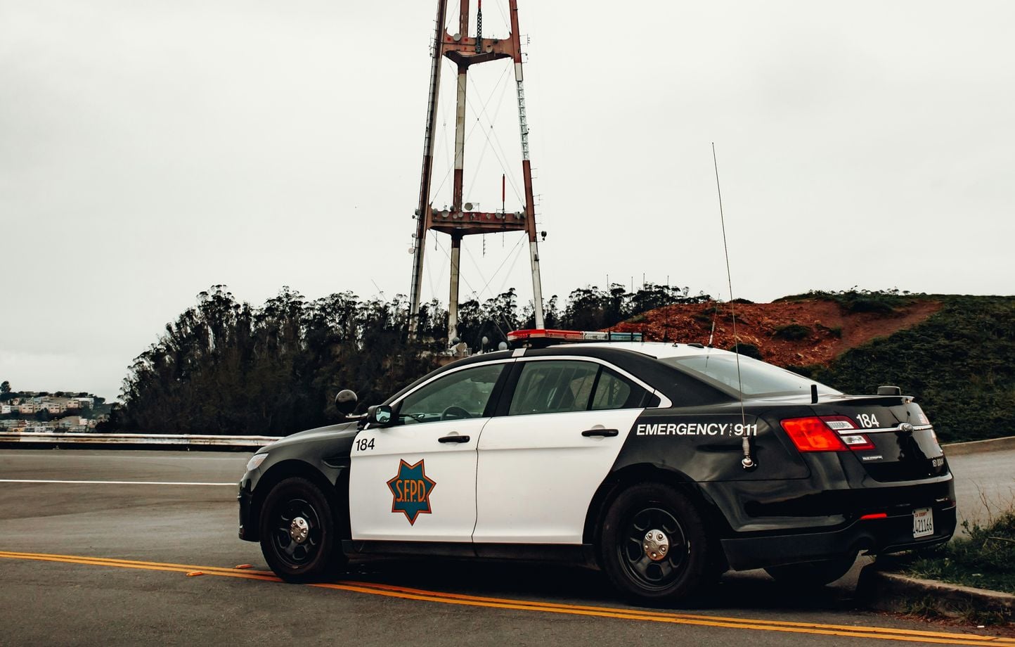 États-Unis : 16 enfants séquestrés dans une pièce minuscule d'excréments