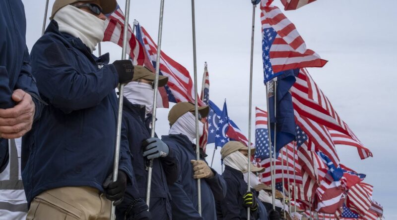 Etats-Unis : Suprémacistes manifestent à Washington pour les 250 ans