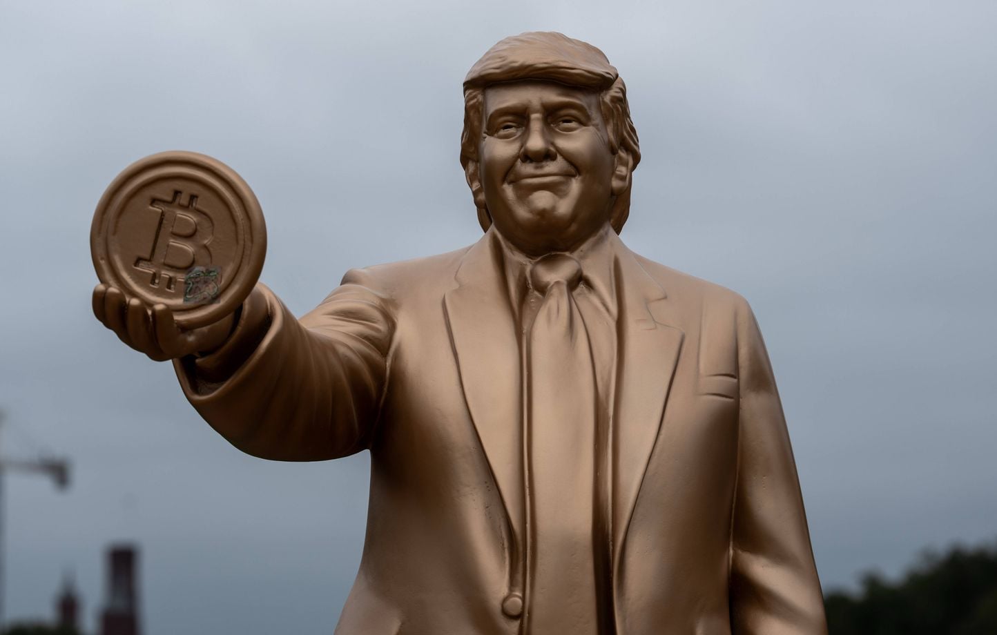 Etats-Unis : Trump réalise un bénéfice d'un milliard de dollars en cryptomonnaies en 2025