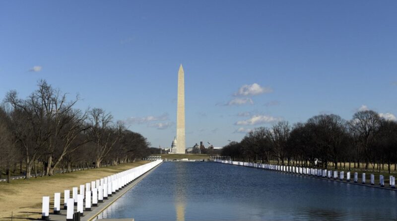 États-Unis : Un champion de canoë accuse de dégrader le bassin du Lincoln Memorial