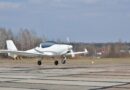 États-Unis : Un petit avion atterrit sur la plage après une panne moteur sans faire de blessé