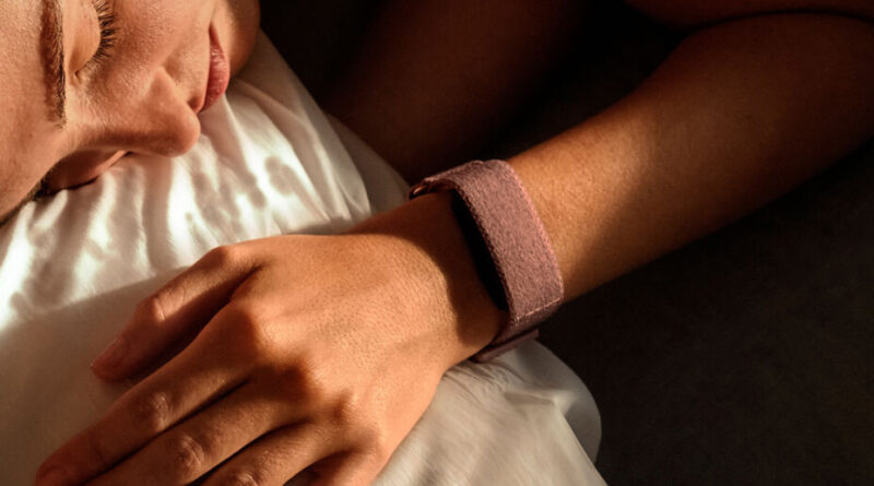 Garmin lance le Cirqa, bracelet connecté sans écran face à Whoop
