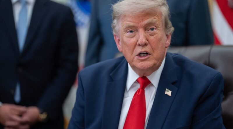 Guerre au Moyen-Orient : Trump menace l'Iran de frappes après « raclée »