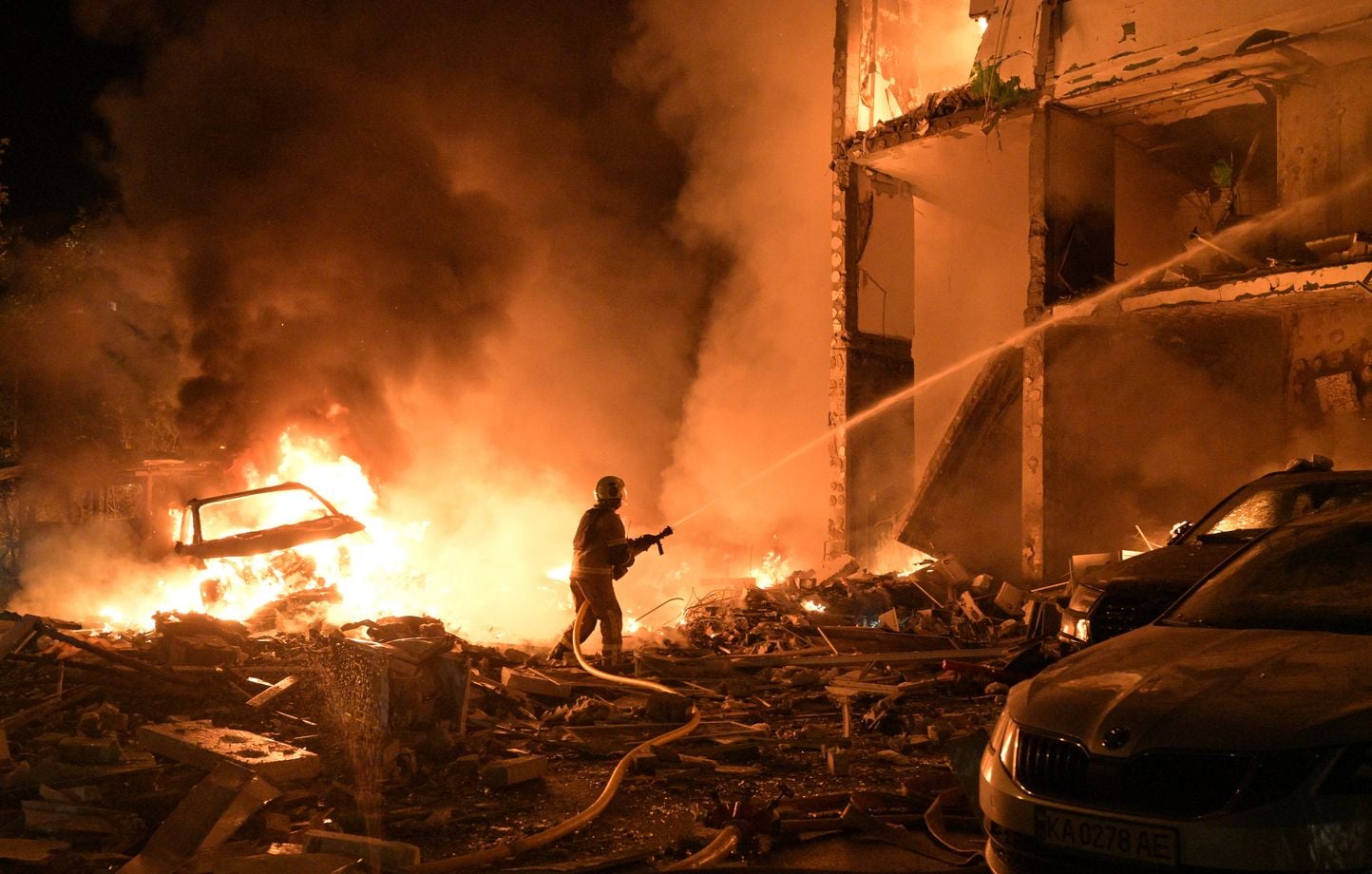 Guerre en Ukraine : Dix morts à Kiev et sa région après frappes russes.