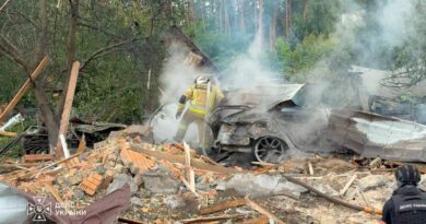 Guerre en Ukraine : Frappes meurtrières des deux côtés, drone russe en Roumanie, Iran menace Kiev