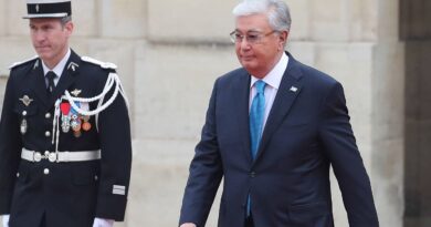 Guerre en Ukraine : Le président du Kazakhstan demande à Poutine d'arrêter les combats