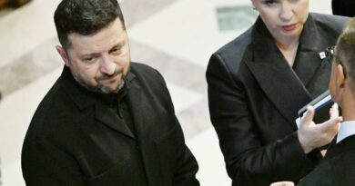 Guerre en Ukraine : Zelensky et Trump se rencontrent, Russie lève restrictions carburant