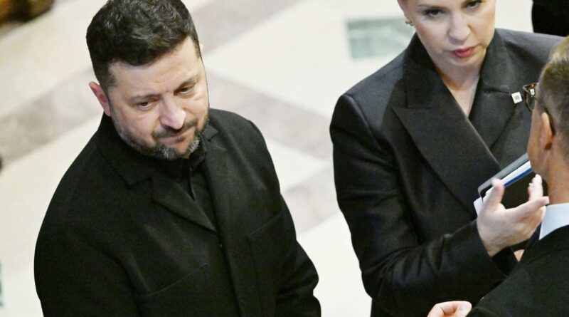 Guerre en Ukraine : Zelensky et Trump se rencontrent, Russie lève restrictions carburant