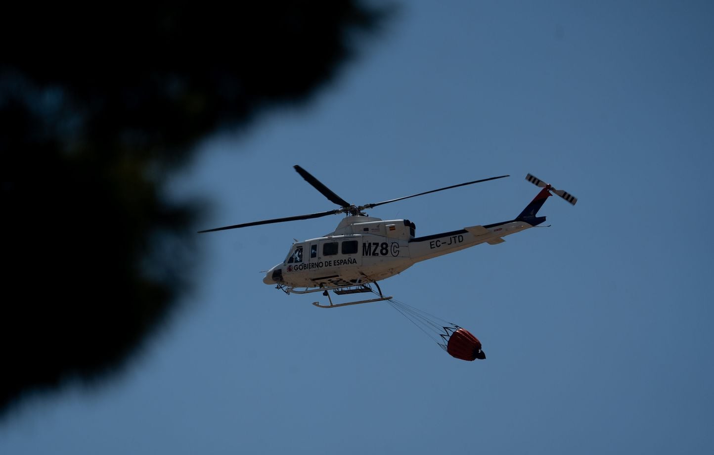 Incendie mortel en Espagne : le feu est stabilisé, retour des évacués.