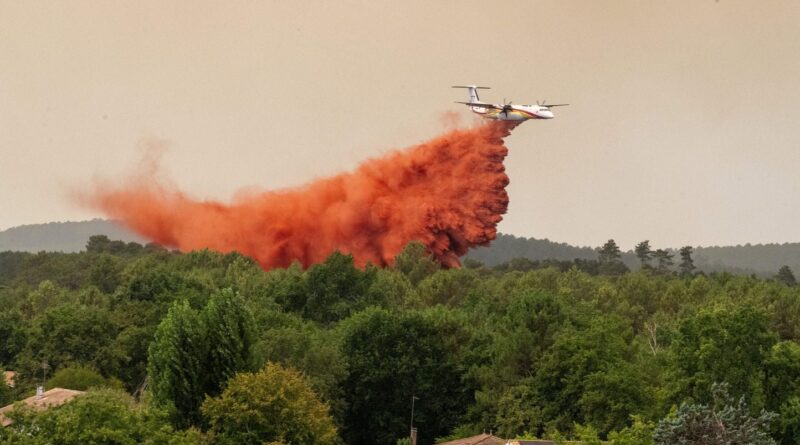 Incendies en direct : évacuations de villages sur la presqu’île du Cap-Ferret.