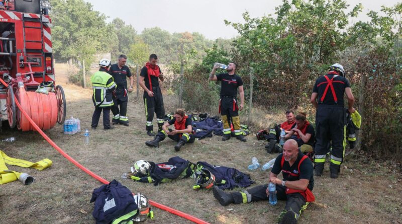 Incendies en Europe : la préfète envisage un retour à la normale en Gironde si l'accalmie "se confirme"