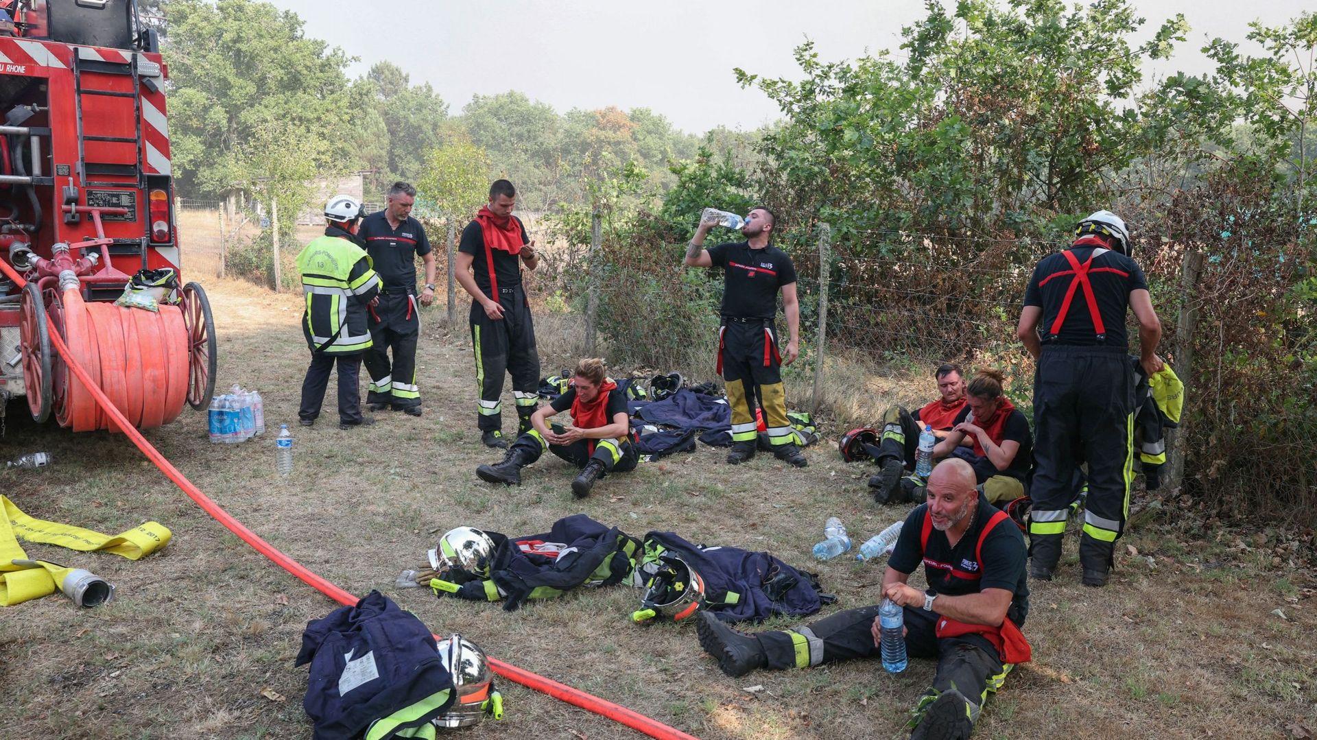 Incendies en Europe : la préfète envisage un retour à la normale en Gironde si l'accalmie "se confirme"