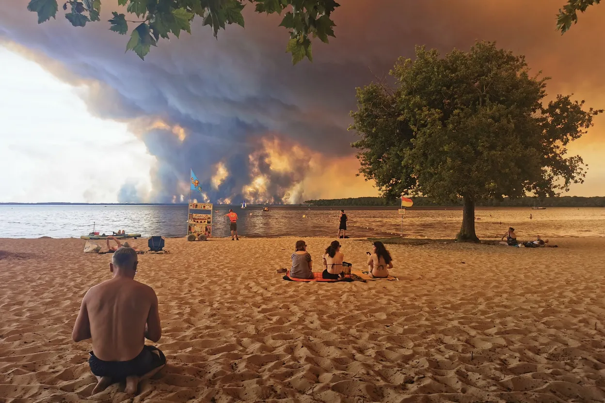 Incendies en France : une image d'apocalypse, ou pas.