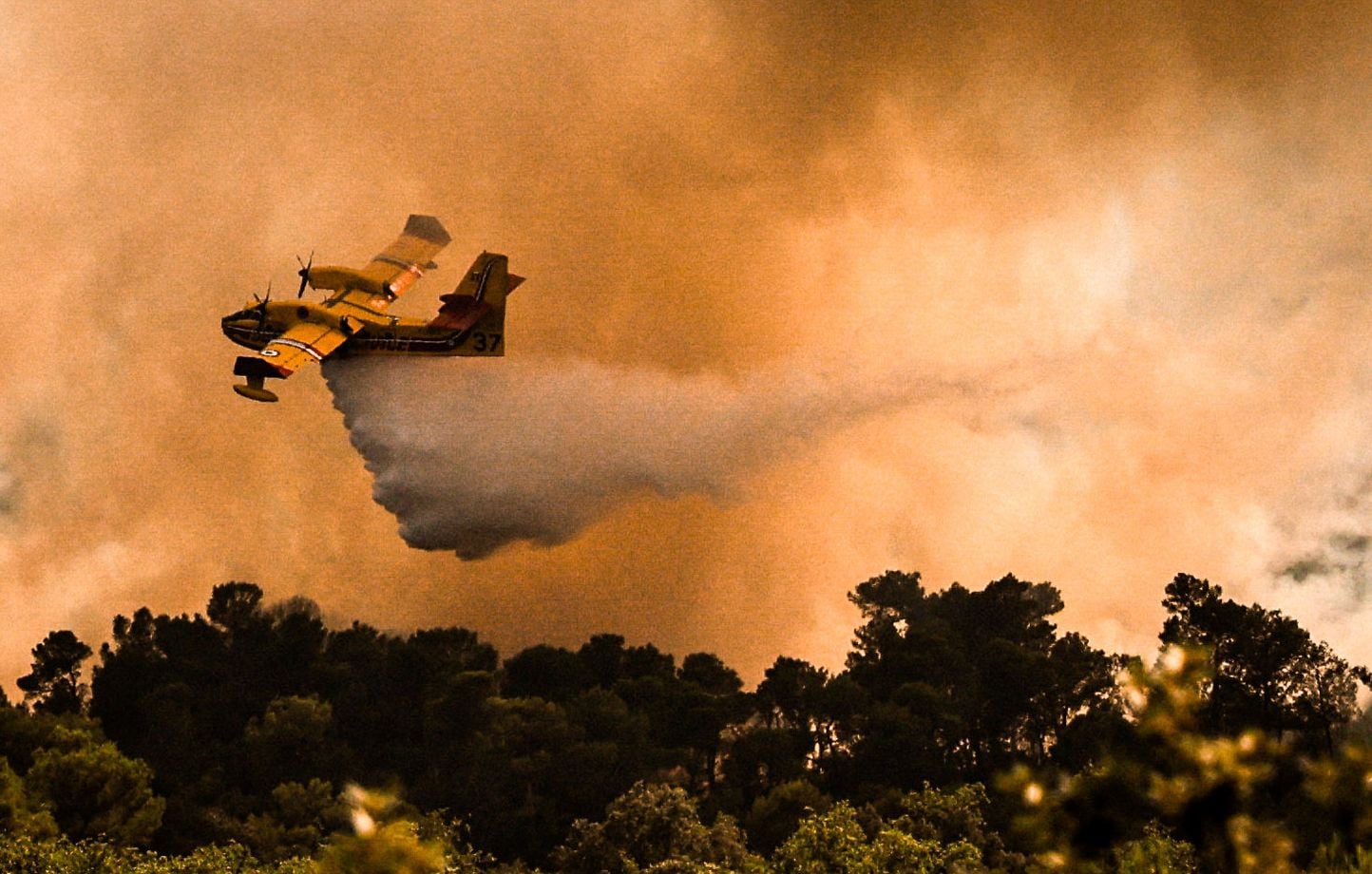 Incendies : En Gironde, l’UE déploie neuf avions et deux hélicoptères
